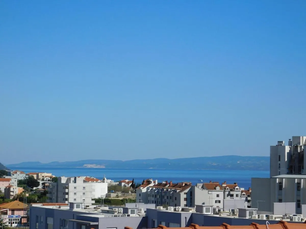 Great View Comfortable Apartment Whit Free Parking Split