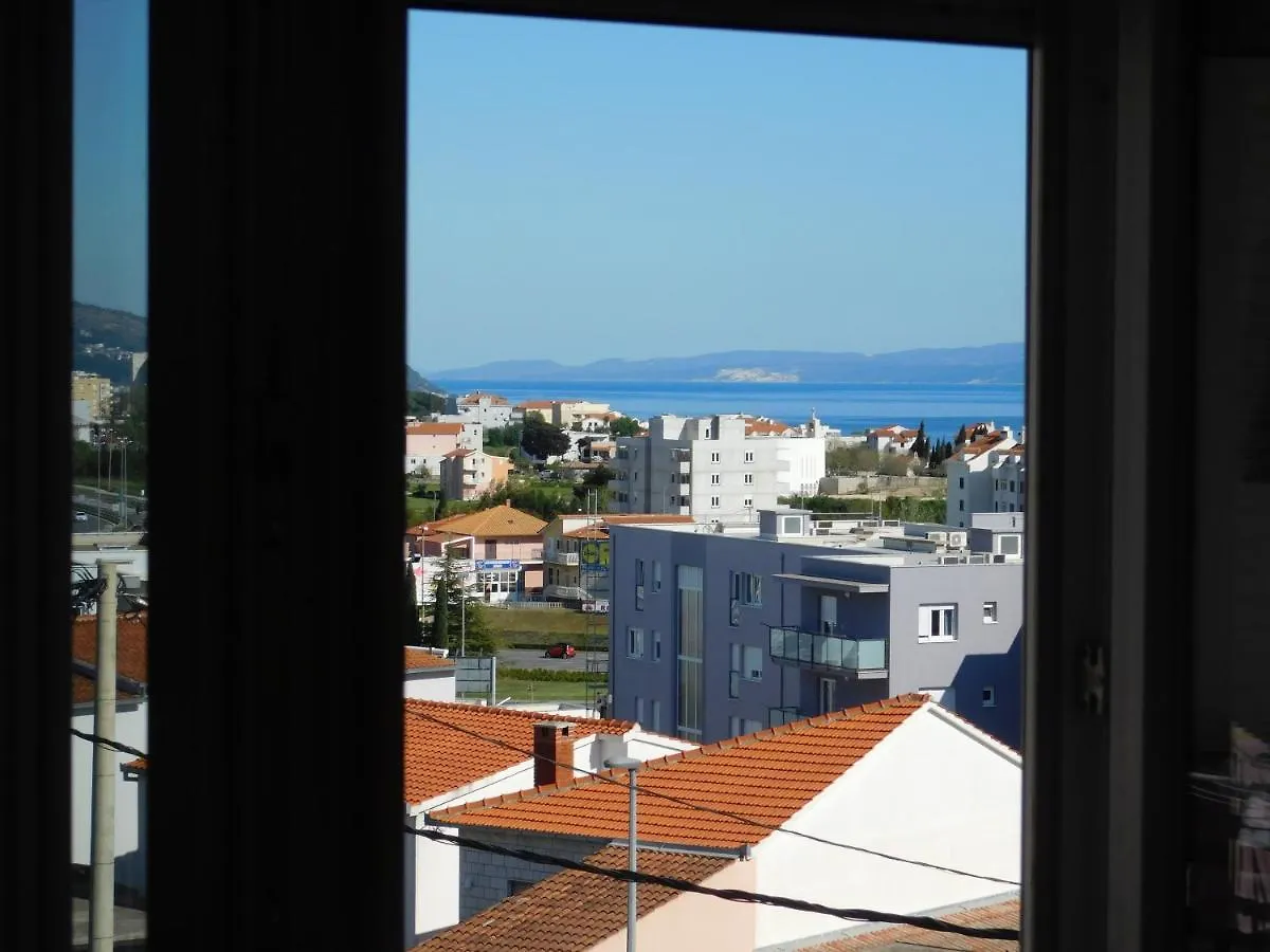 Great View Comfortable Apartment Whit Free Parking Split Croatia