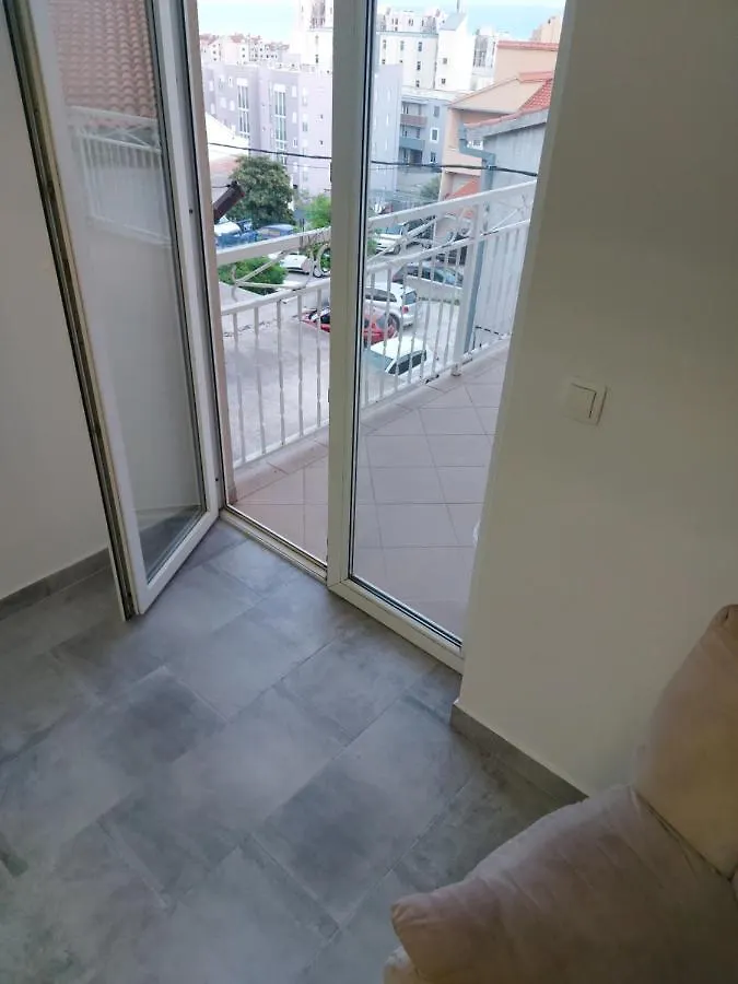 Great View Comfortable Apartment Whit Free Parking Split