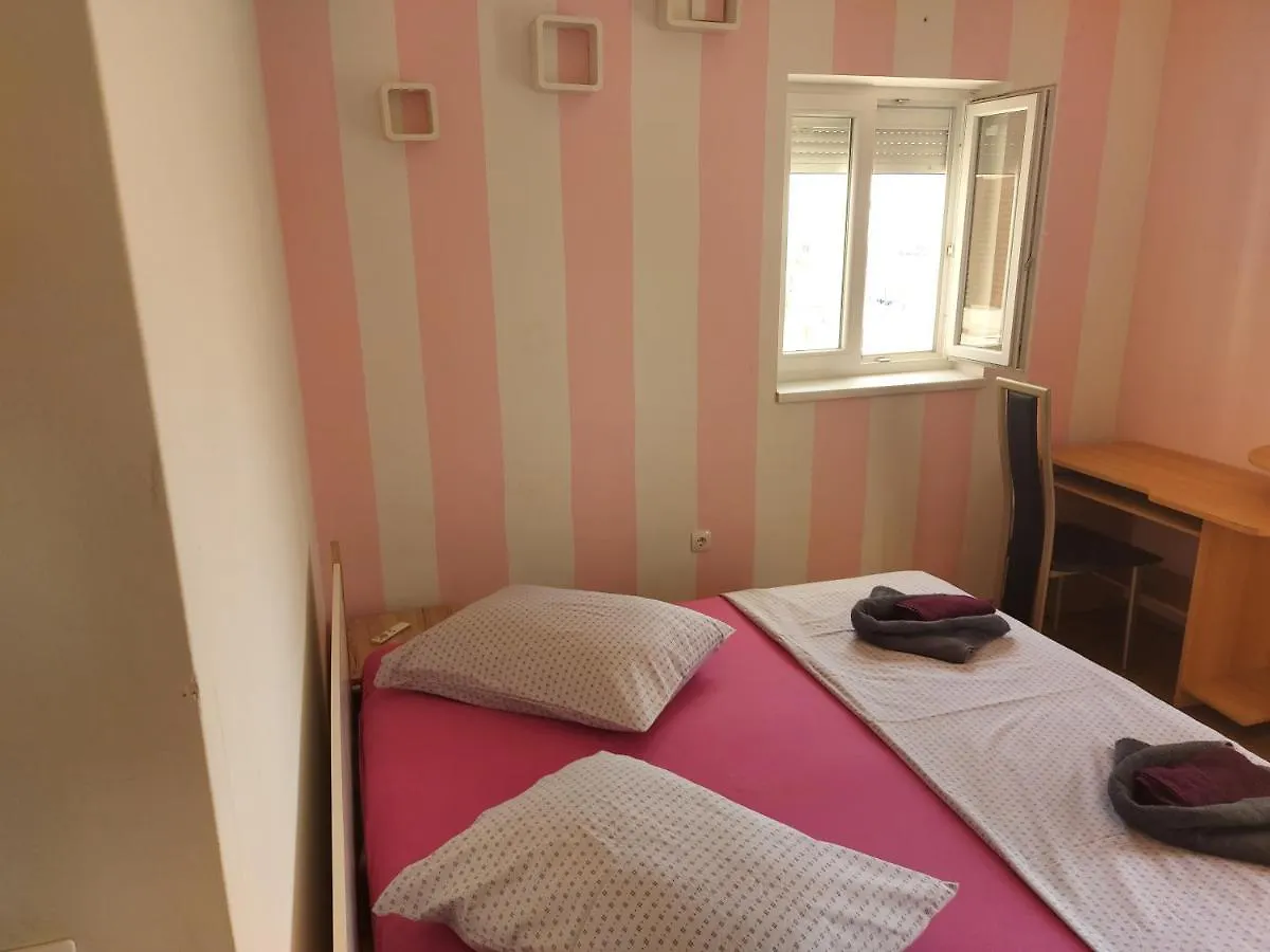Great View Comfortable Apartment Whit Free Parking Split 0*,  Croatia
